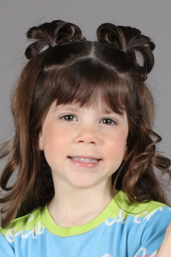 ANTONELLA CONSTANTINE G. MACHADO