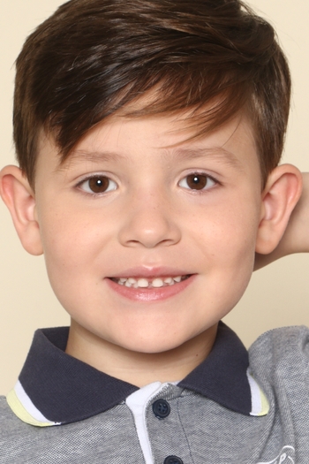 Arthur Simoes Casado