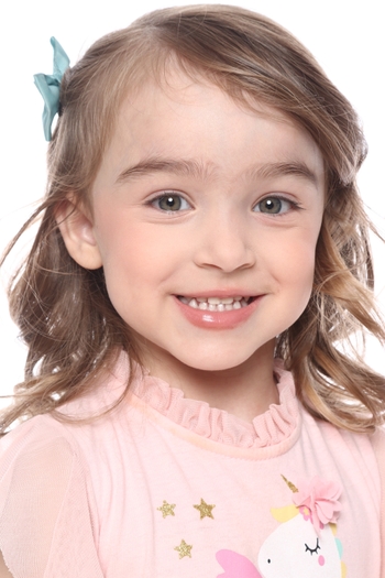 Ayla Flores Ody