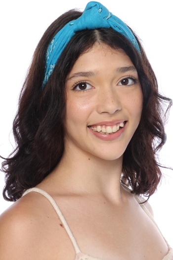 ANNA GABRIELA SANTO GRACIANO