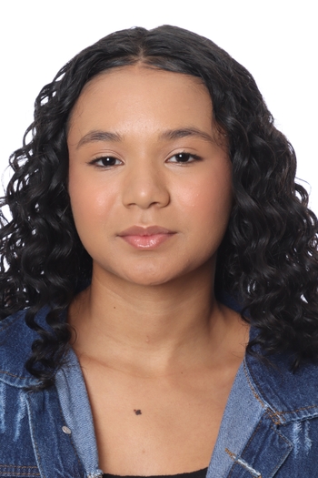 EMANUELLE ARAUJO LIMA