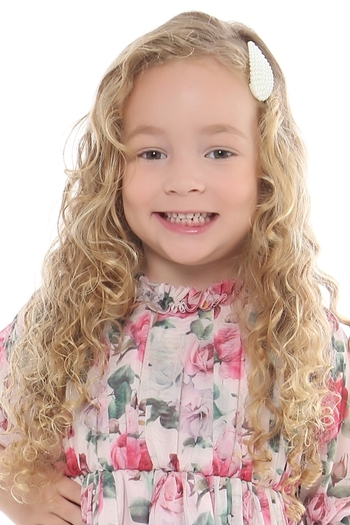 Haeli Freitas Van Dillen