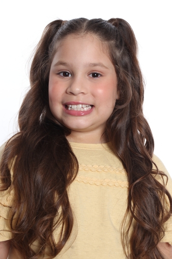 ESTHER DE CASTRO AMORIM