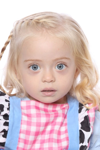 ANA JULIA RIBEIRO DO AMARAL