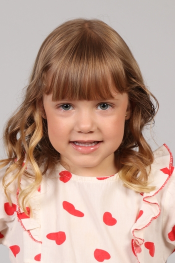 HELENA DE ARAUJO SIMAO