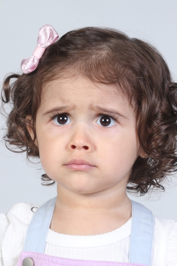 ELENA SCHIBICHEWSKI BARZOTTO