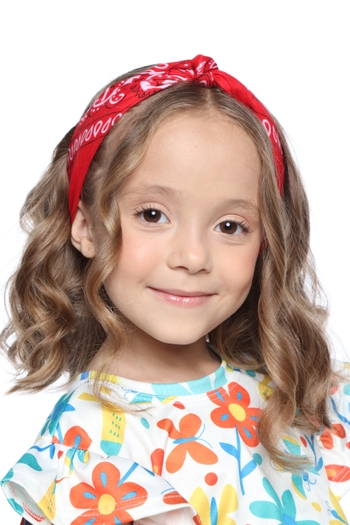 HELENA MORONARIO CANDIDO