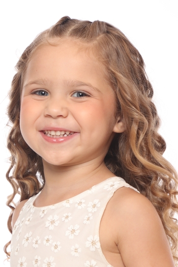 Isabela Belisário Waga