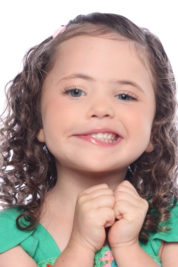 HELENA PIRES TRINDADE