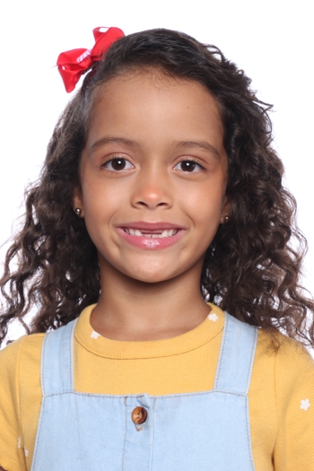 AYLA GOUVEA MOREIRA
