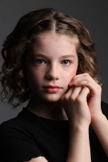 IZABELLA POVEY ZAMBELLI