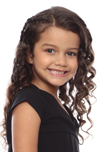 Helena Vitoria Lopes da Rocha Reis