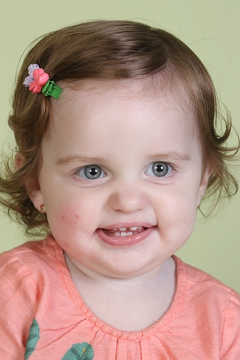 LEONA BLUMENAU