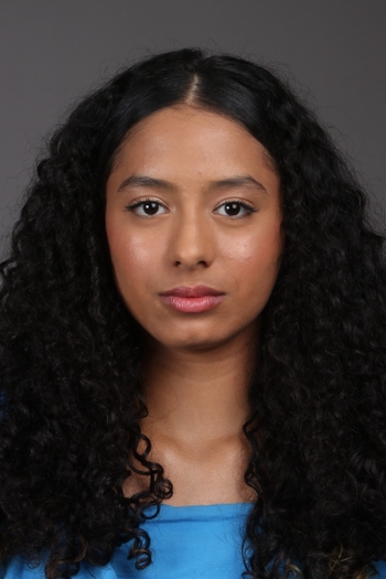 ANALÚ VIEIRA ARAUJO