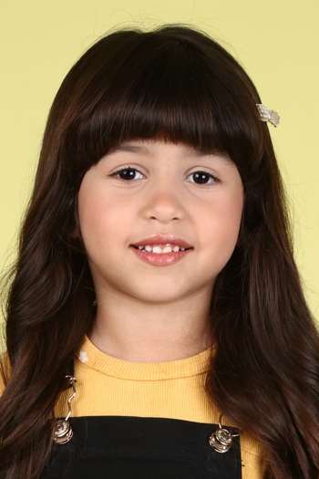Bella Alyccia da Costa Faria Riccioppo