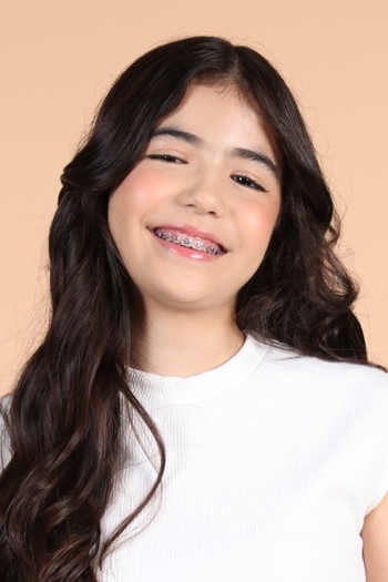 ANA CLARA MOURA AZEVEDO