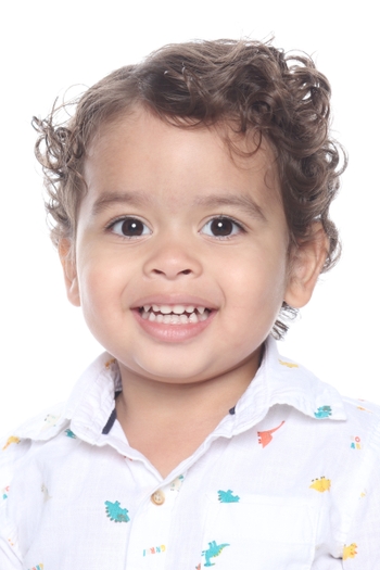 THEO MOURA ANDRADE