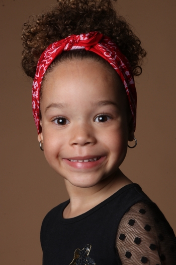 MANOELA ANGELINA SOARES COSTA