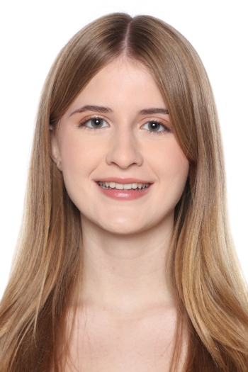 JULIA MORAIS SCALIANTE