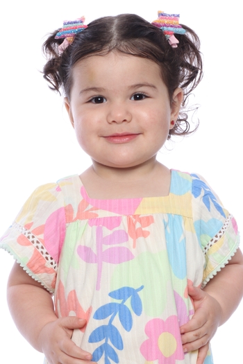 ANALÚ SABATIM VARGAS