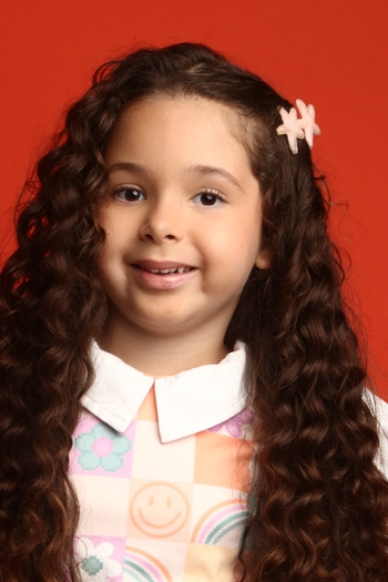 Ana Luiza Hollunder Marques