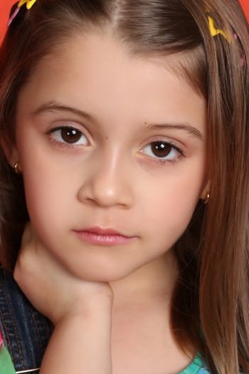 Clara Sagrado Wessel Xander