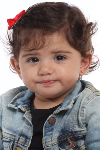 Esther Sampaio Carneiro