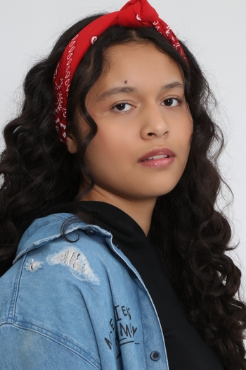 Lara Yoshigava Basilio Reis