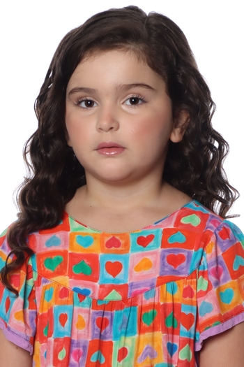 Clara Snitcovsky Gonçalves