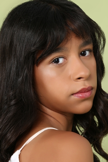 Anna Bella Lima de  Almeida