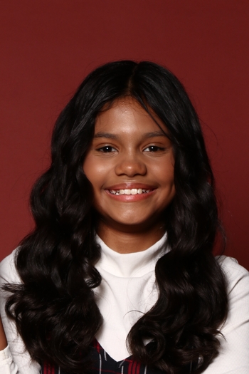 ESTER MOREIRA SANTIAGO