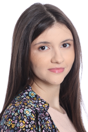 CAMILA MENEZES ALMEIDA