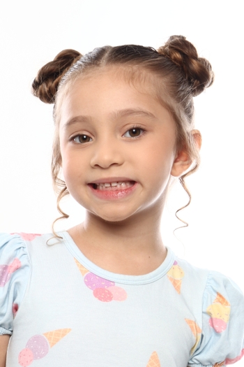 YASMIM ESTELA MONTEIRO DOS SANTOS