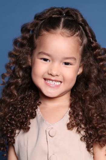 ALICIA VALENTINA SALVIANO