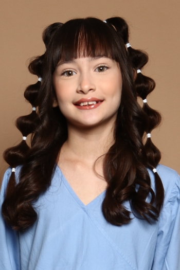 ADELE MEDEIROS LIMA | 9 anos