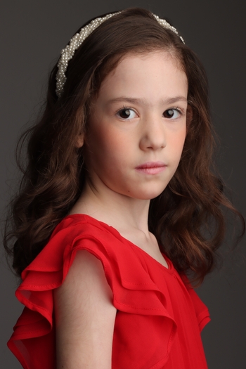 Arya Quartarollo Santos