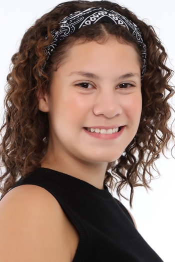 Thayla Valentina Cavalcanti Centeno