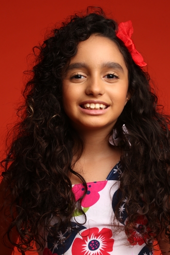Ana Laura Guimarães dos Santos
