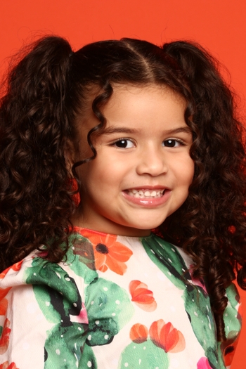 Ana Luiza de Barros Santana