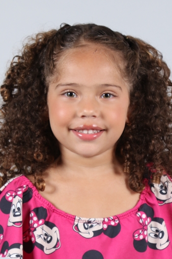 MANUELLA FEREIRA TAVARES