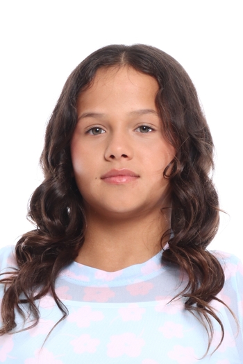 Mila Bresgen Silva dos Santos