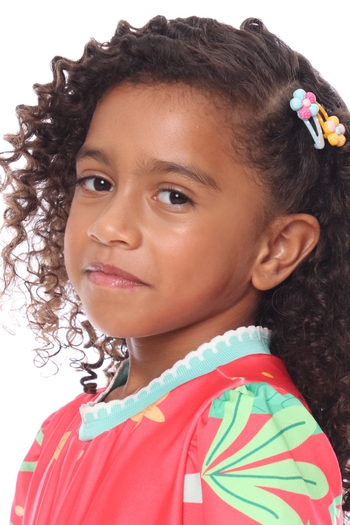 Esther Fabricia Monteiro Pereira