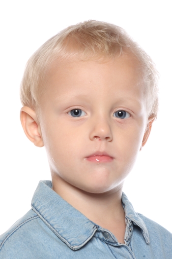 GAEL HENRIQUE ESTRAICH