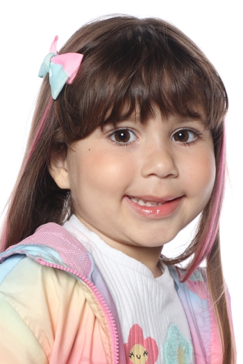 AYLA YASMIN CHRISTOFARI