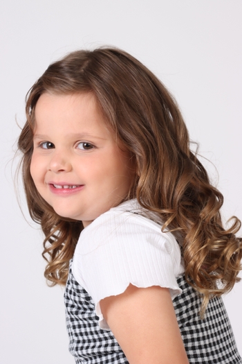 Leticia Siqueira Petrone
