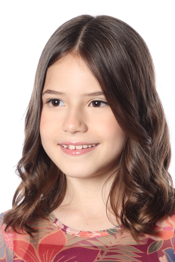 LAURA COSENDEY GONÇALVES
