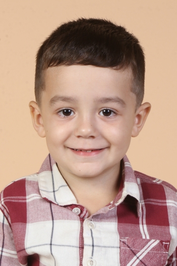 MIGUEL PETERLE LAURETT