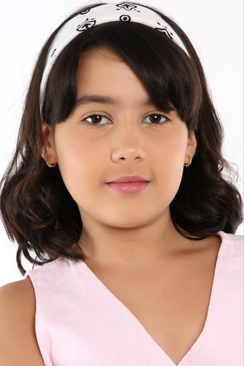 Helena Vitoria Silveira Neves