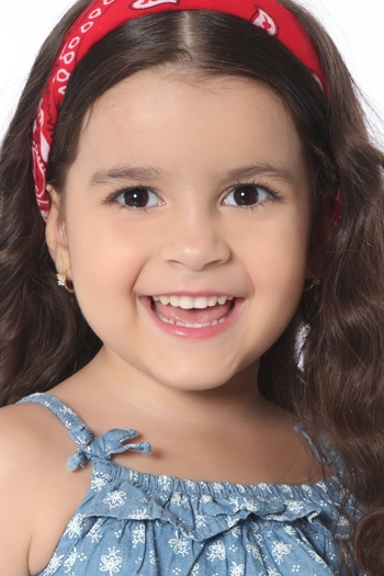 Helena Souza Dos Reis