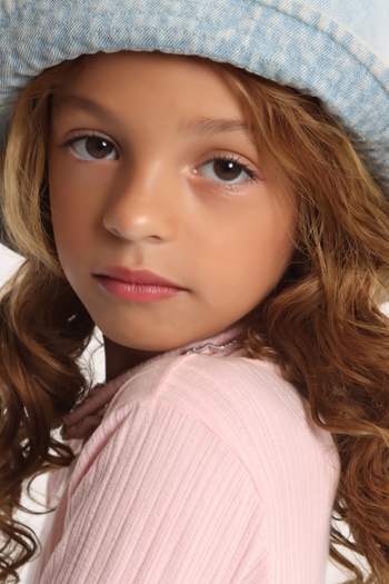 Clara Belmiro Amarante